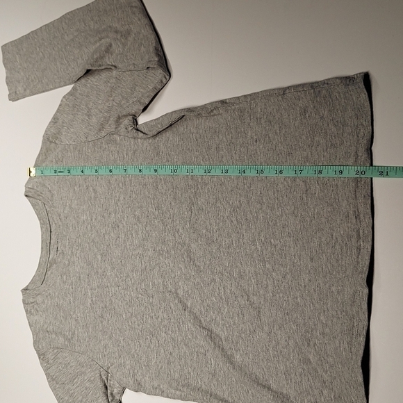 Land's End Gray T-Shirt M/M  10/12yrs - Picture 7 of 9